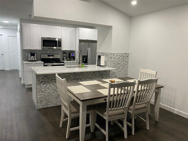 Photo - 8711 Rockingham Terrace Unit d