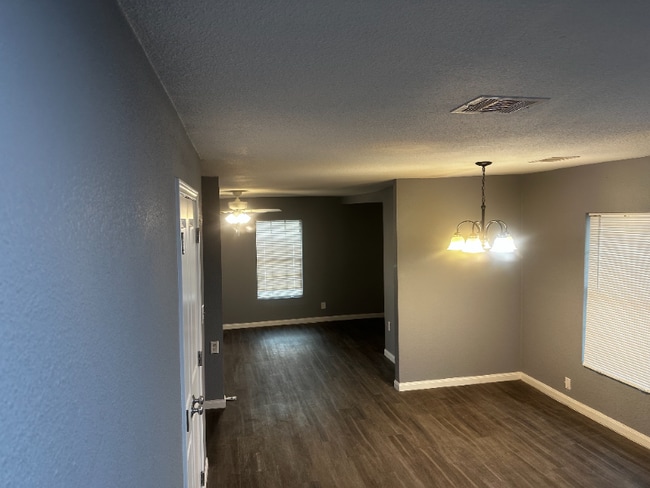 Photo - 8906 Lockwood Dr