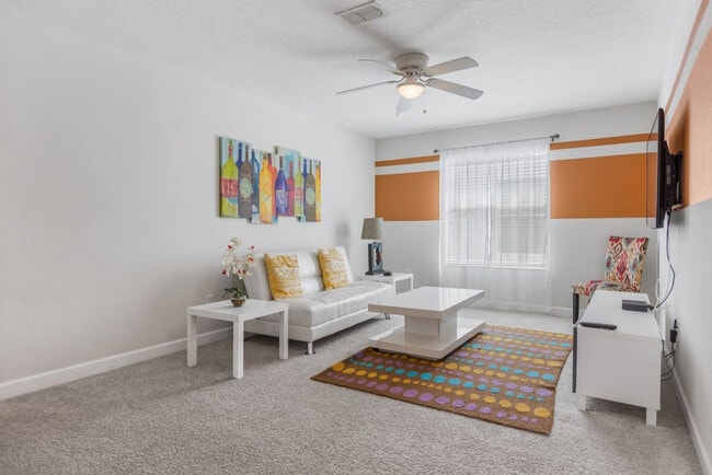 Photo - 4743 Kings Castle Cir Unidad ID1263247P