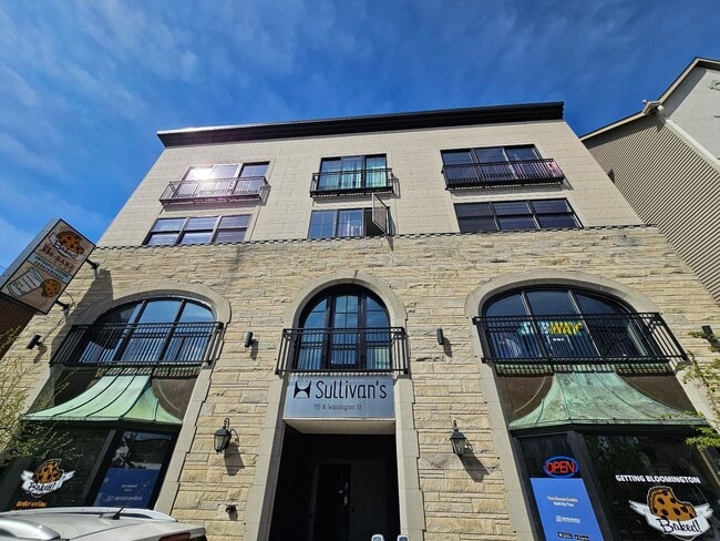 Photo - Sullivan Building