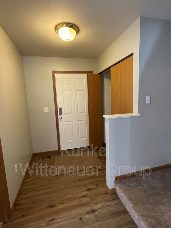 Photo - 59 Meadowview Dr