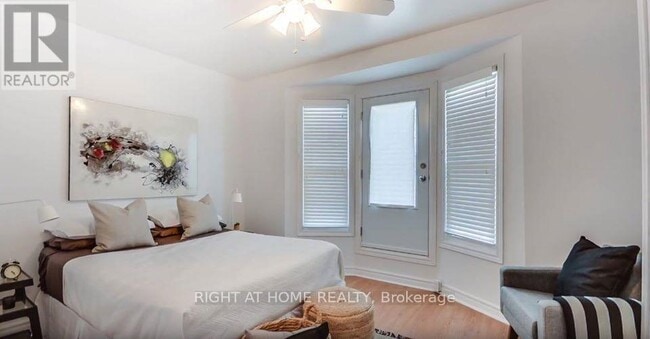 Photo - 2083 Davenport Rd