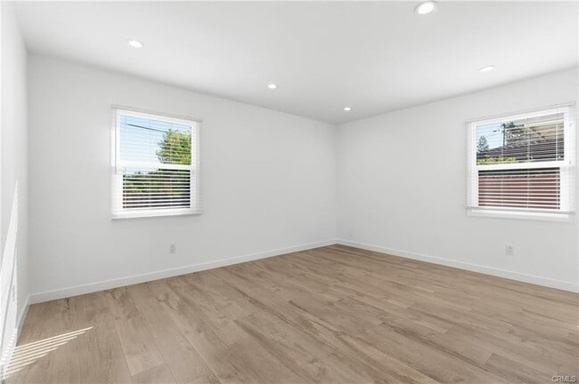 Photo - 2510 Paloma St