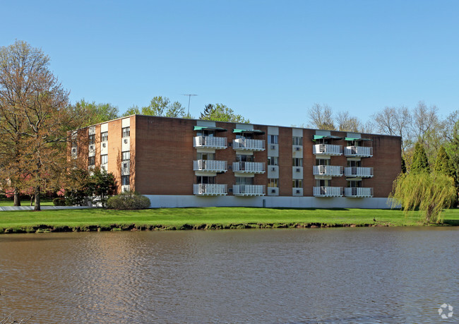 Building Photo - The Edgewater - 55+ Community Rental