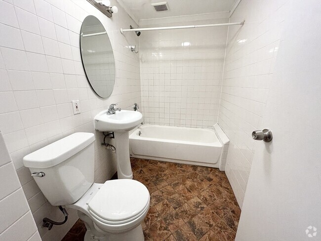Building Photo - 4 Folsom Ave Unit 3 Rental