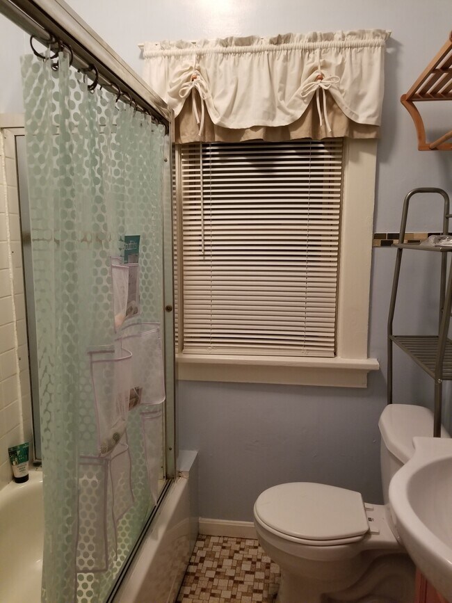 3114 Roosevelt Ave House House Rental in Cincinnati, OH