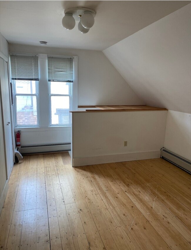 Photo - 139 Antrim St Unit 3