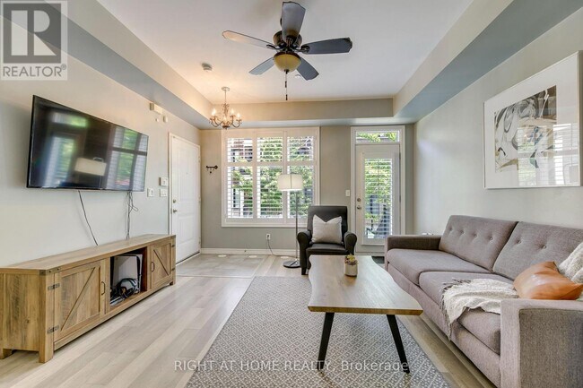 Photo - 40 Carnation Ave