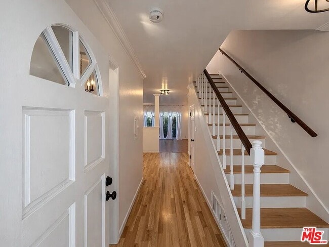 Photo - 1141 19th St Unidad 5