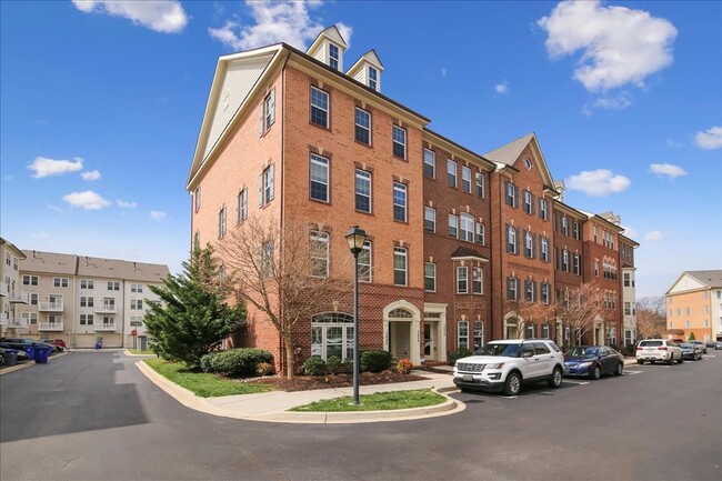 Building Photo - 3602 Springhollow Lane