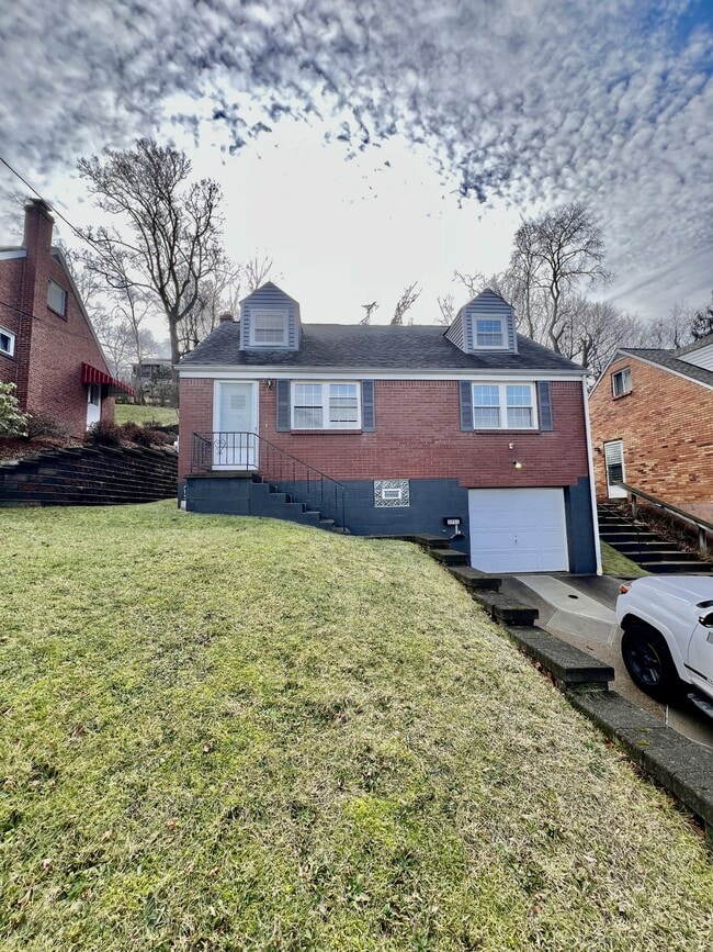 Photo - 3751 Grant St