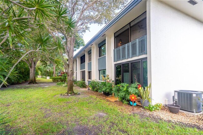 Photo - 175 SE St Lucie Blvd Unit A106