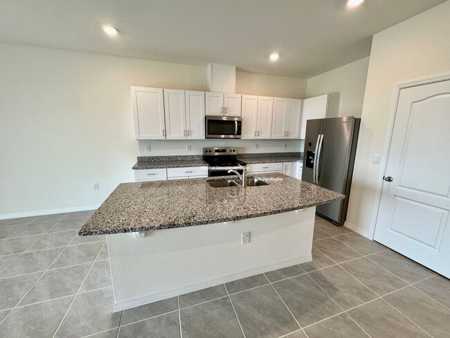 Photo - 1393 Isleta Lp