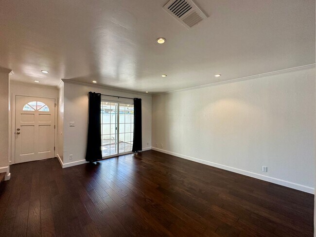 Photo - Napa Valley Brookside Townhouse