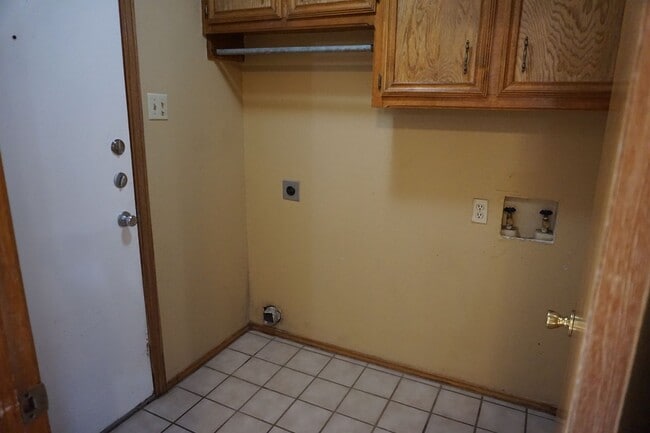 Photo - 1104 Homestead Dr