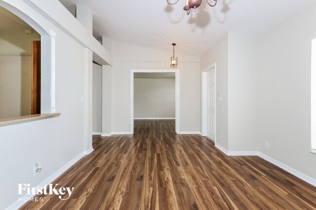 Photo - 3526 SW Rosardo St