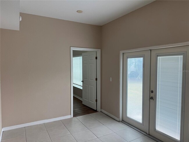 Photo - 1327 Flaxwood Ave