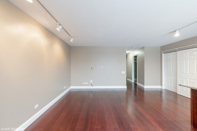 Photo - 1600 N Halsted St Unit 2I