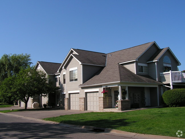 Building - Hazeltine Shores Rental