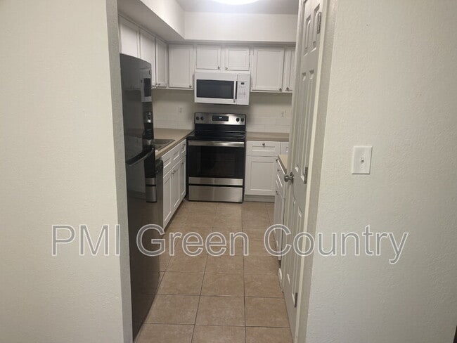 Photo - 6657 S Victor Ave Unit I102
