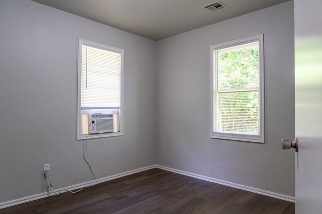 Photo - NEWLY RENOVATED 2 BEDROOM HOME!