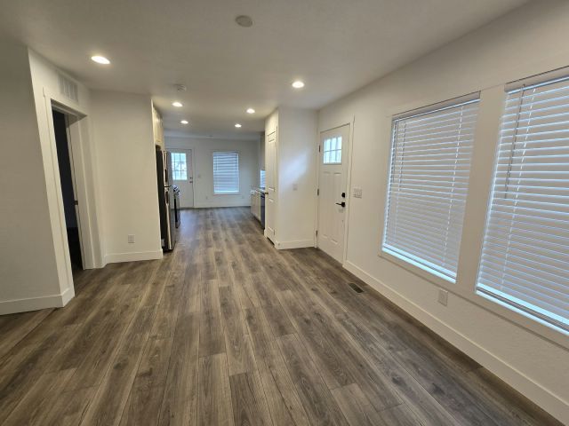 Photo - 4650 E Carey Ave