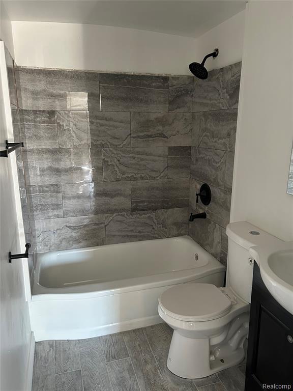 Photo - 13500 Heyden St