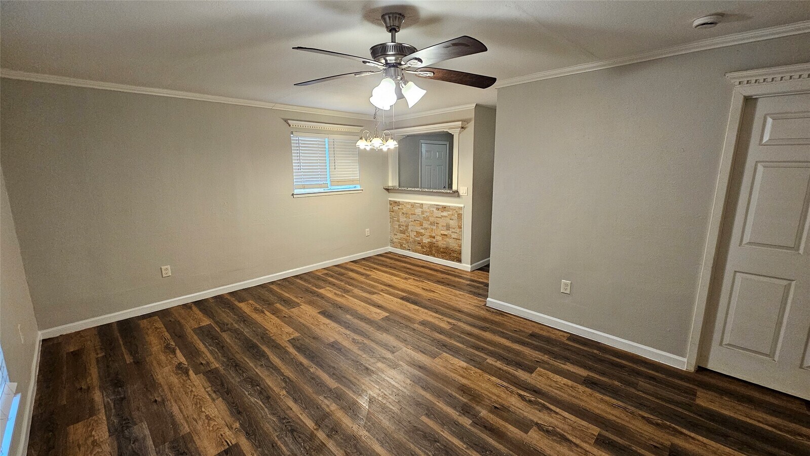 Photo - 11046 Spottswood Dr