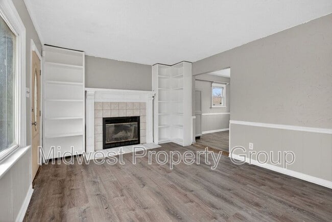 Photo - 1157 Redman Blvd