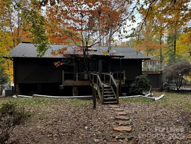 Photo - 210 Hargett Ct