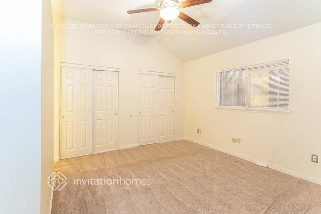 Photo - 15806 Locust Grove Dr