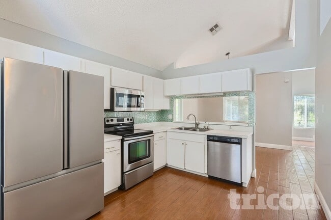 Photo - 28534 Tall Grass Dr