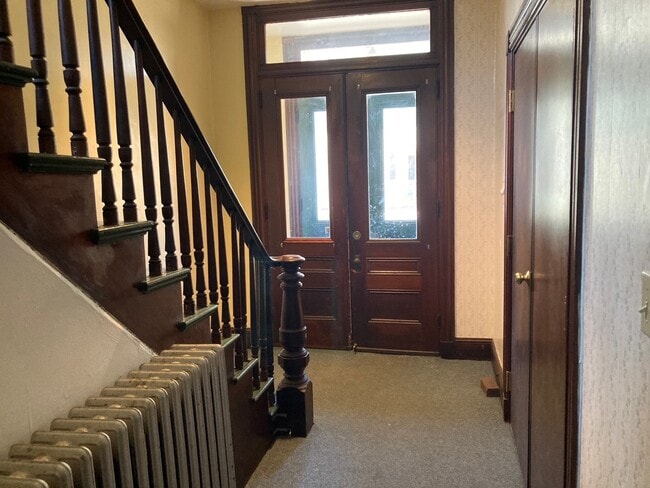 Photo - 10 Dow St Unit 1