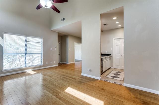 Photo - 7340 Skillman St Unidad 706