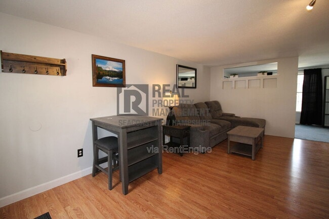 Photo - 93 Henry Law Ave Unit 9