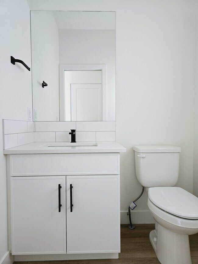 Photo - 10050-10115 115 Ave NW Unit 10050 MAIN