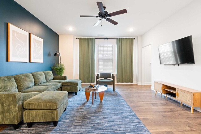 Photo - 1010 Falling Rock Pl Unidad ID1468389P