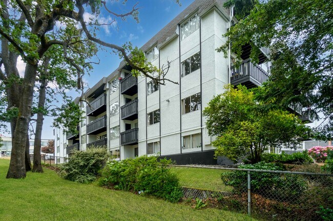 Building Photo - 908 Market Street