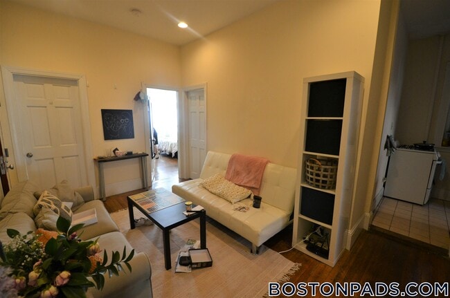 Photo - 133 Peterborough St Unidad 1