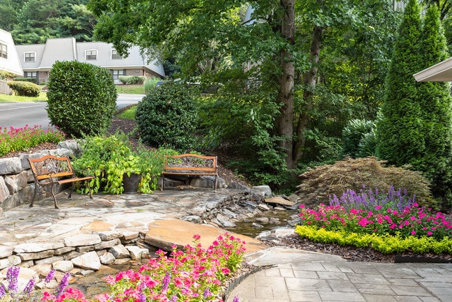 Trails of Signal Mountain Apartment Homes For Rent in Chattanooga, TN