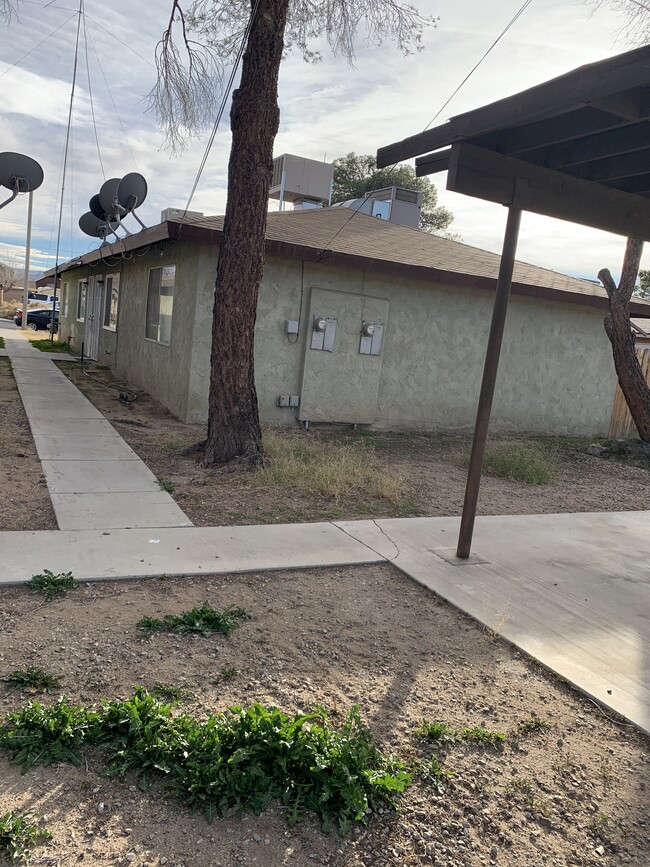 Photo - 808 Commercial Ave Unit A