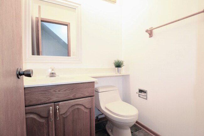 Photo - 493 Shadow Lake Bay