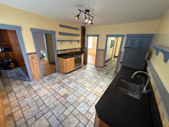 Photo - 127 Church Ave Unit 127