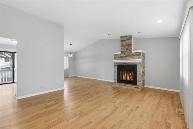 Photo - 1590 E Bayside Ct