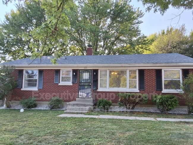 Building Photo - 323 Sycamore St Rental