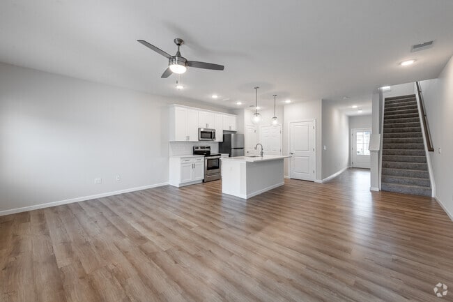 2BR, 2BA - 1293SF