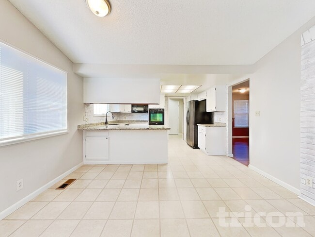 Photo - 3420 Alpland Ln