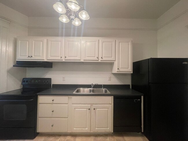 Photo - 946 Magnolia St Unit 6