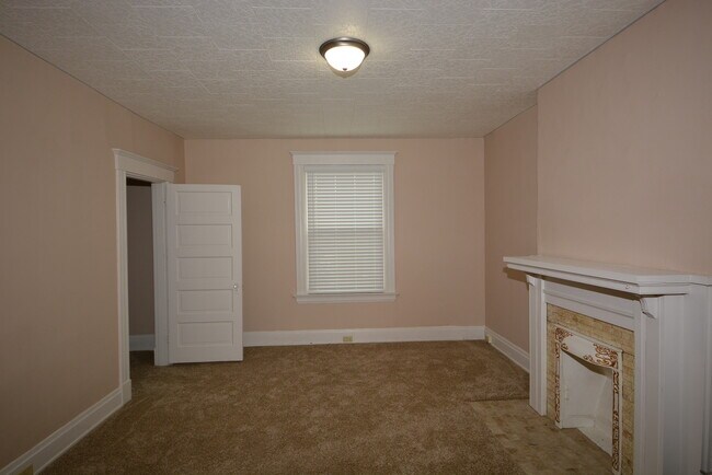 Photo - 2961 Deckebach Ave Unit 2