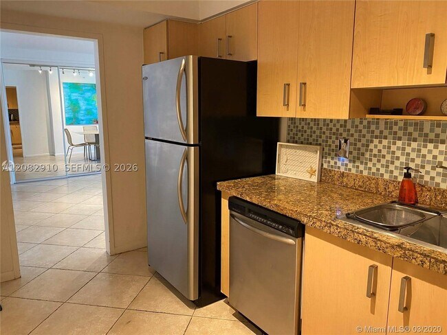 Photo - 9195 Collins Ave Unit 414